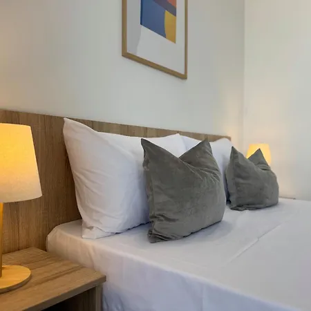 студия за - загора מלון