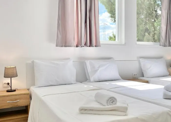 Hotel студия за - загора *